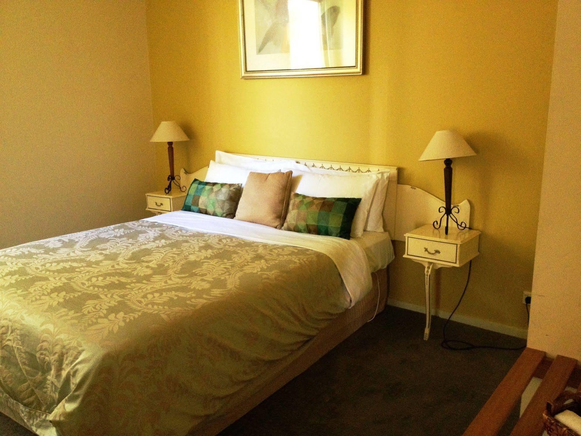 Daylesford By The Lake Cute&Cosy Studio Hotel Bagian luar foto